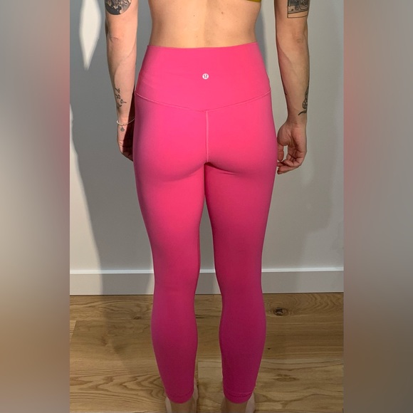 Lululemon Align 7/8 leggings - size 8 - Picture 2 of 2
